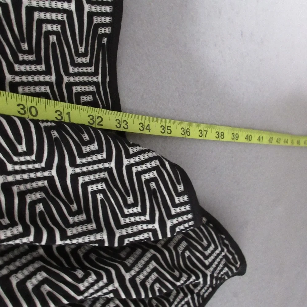 Ali Miles Top Tunic Medium Black White Geometric‎ Artsy Asymmetrical Lagenlook